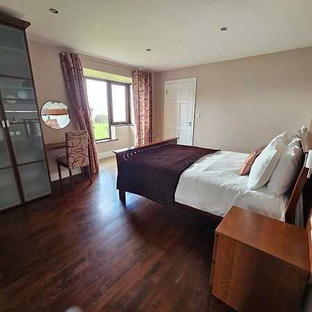 ווטרוויל Fuchsia Lodge - New Luxury 5* Beachside Lodge With Sauna - 4 Beds Ensuite - Spectacular Location מראה חיצוני תמונה