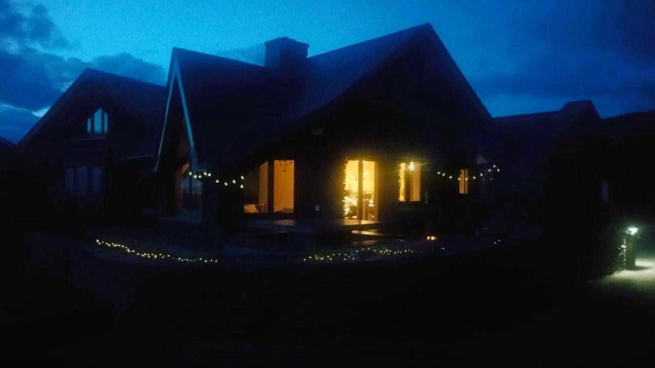 ווטרוויל Fuchsia Lodge - New Luxury 5* Beachside Lodge With Sauna - 4 Beds Ensuite - Spectacular Location מראה חיצוני תמונה